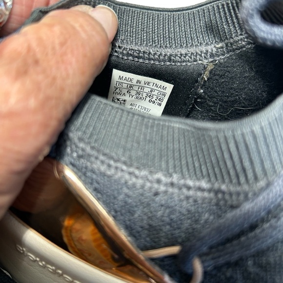 Adidas Cloudfoam Ultimamotion Gold Heel Sneakers Women’s 7.5 - Picture 10 of 10